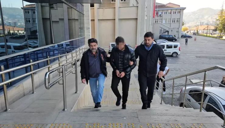 Zonguldak’ta Trafik Kavgası Bıçaklı Saldırıyla Sona Erdi